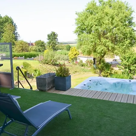 Le Toit Penche Ferienhaus *