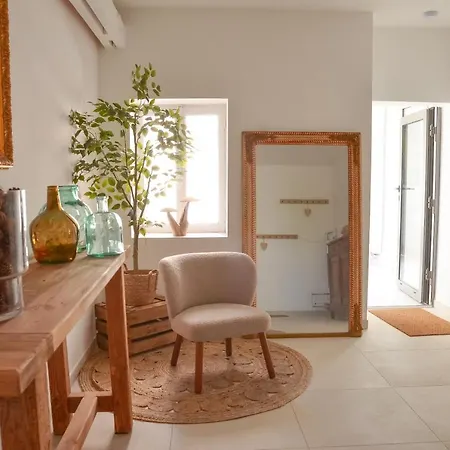 Le Toit Penche Ferienhaus *